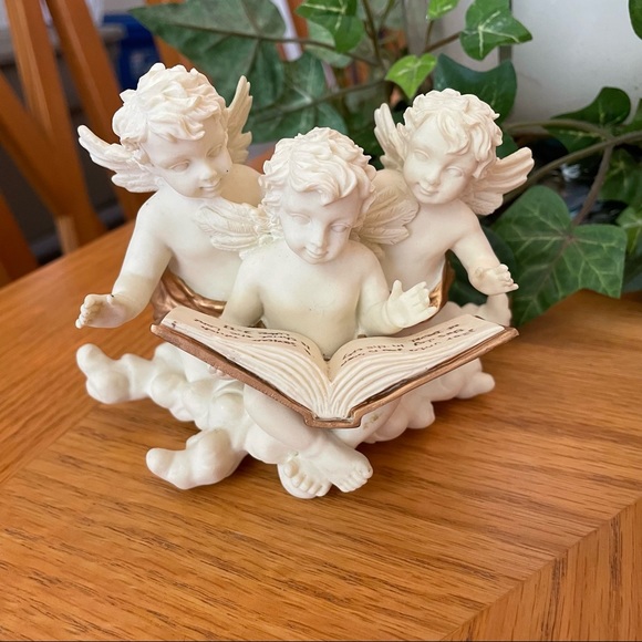 Vintage Other - Vintage House of Flloyd Angel Trio Figurine